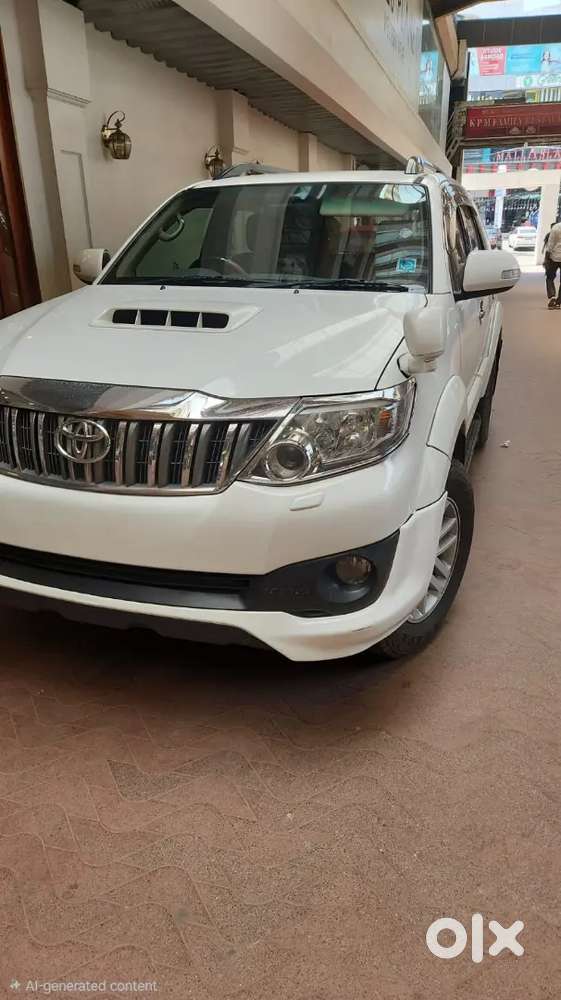 Toyota Fortuner Diesel 2012