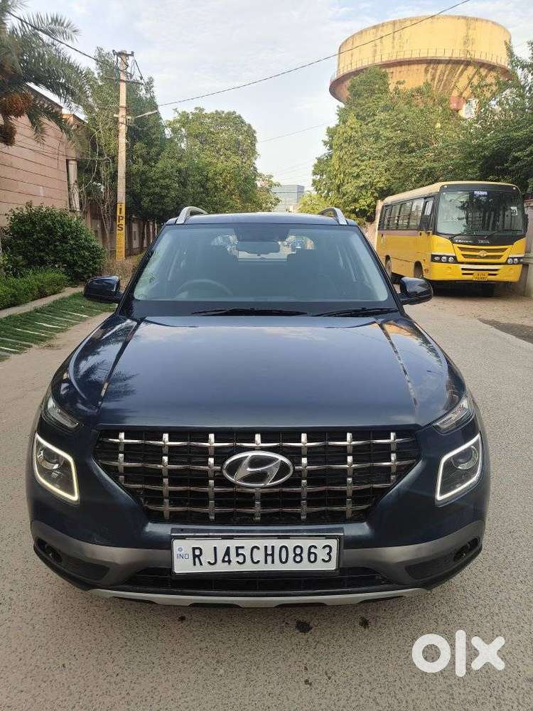 Hyundai Venue 1.0 Sx Turbo Dct, 2019, Petrol
