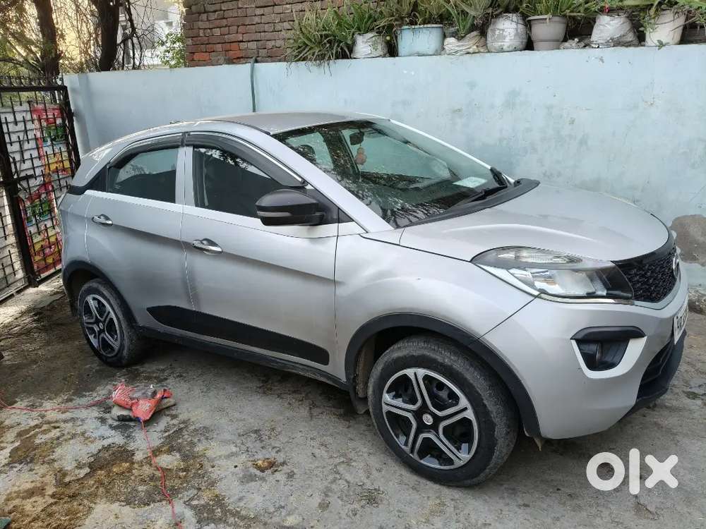 Tata Nexon 2019, Single Handed, Cng With 3d Advancer