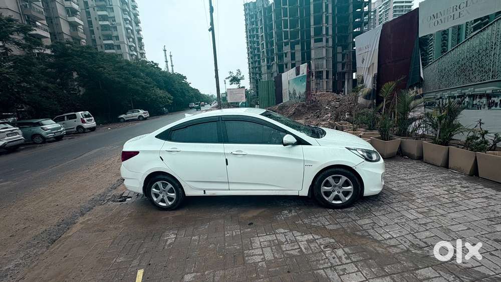 Hyundai Verna Petrol 2013