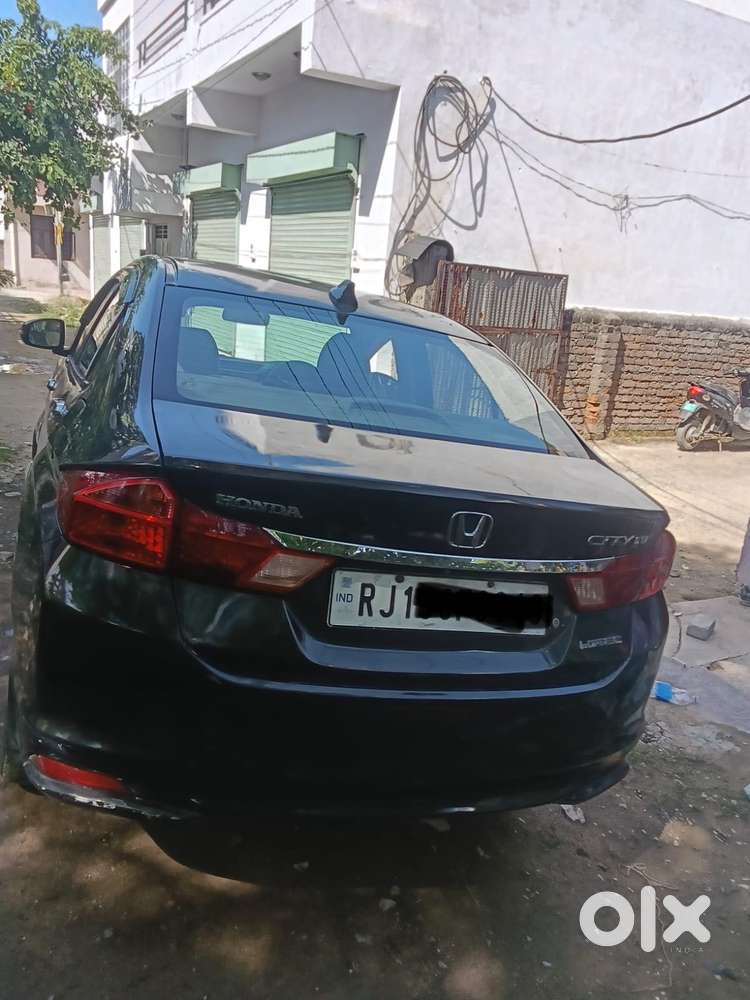 Honda City I-dtec V, 2015, Diesel