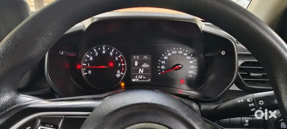Maruti Swift Vxi 2024