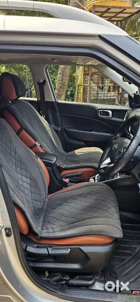 Hyundai Venue 2020 Diesel Well Maintained