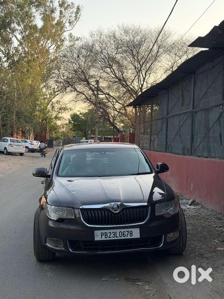 Skoda Superb Diesel 2012