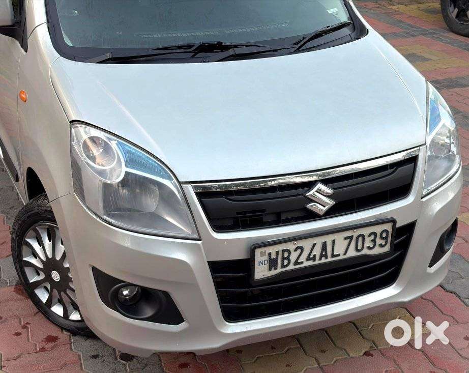 Maruti Suzuki Wagon R Vxi Amt1.2, 2017, Petrol
