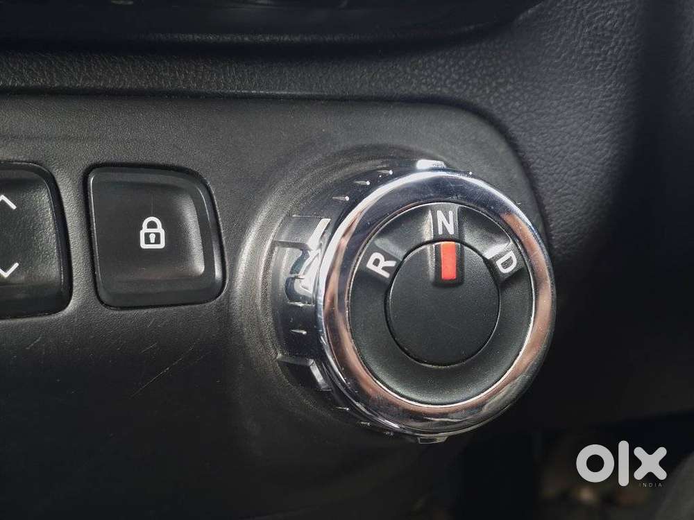 Renault Kwid 1.0 Rxt Amt Opt, 2018, Petrol