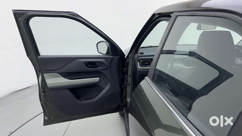 Tata Punch Camo Adventure Mt, 2023, Petrol