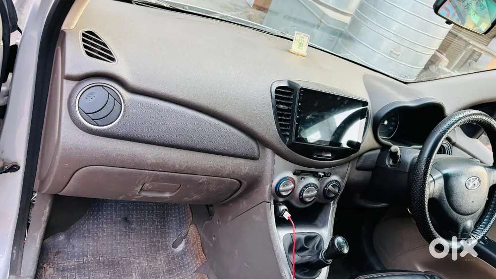 Hyundai I10 2012 Petrol 60000 Km Driven