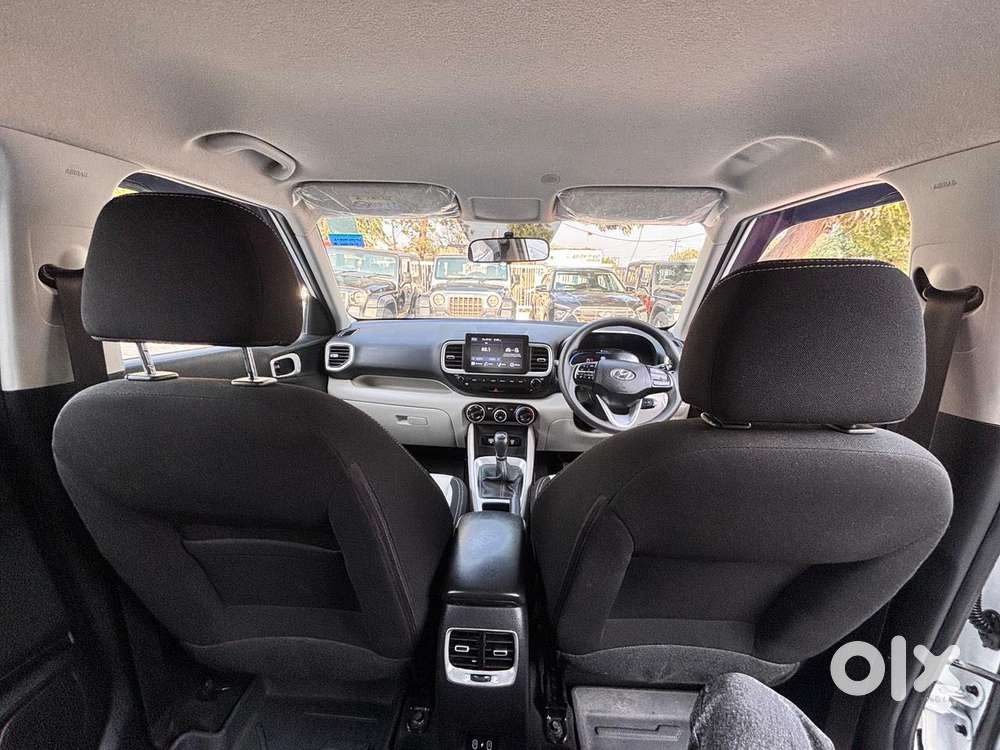 Hyundai Venue S (o) 1.0 Turbo Mt, 2024, Petrol