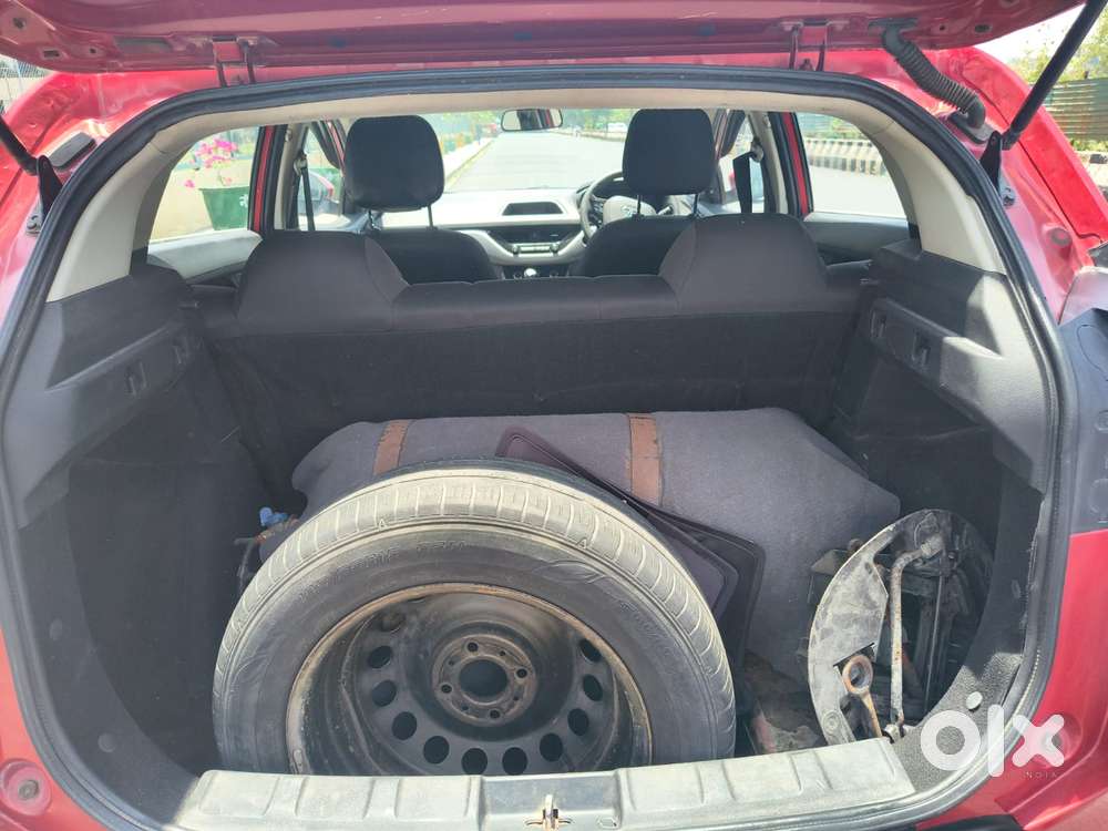 Tata Nexon 1.2 Revotron Xm, 2018, Cng & Hybrids