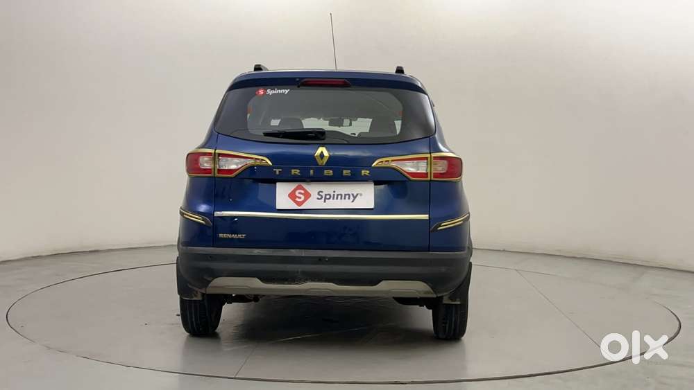 Renault Triber Rxz, 2022, Petrol