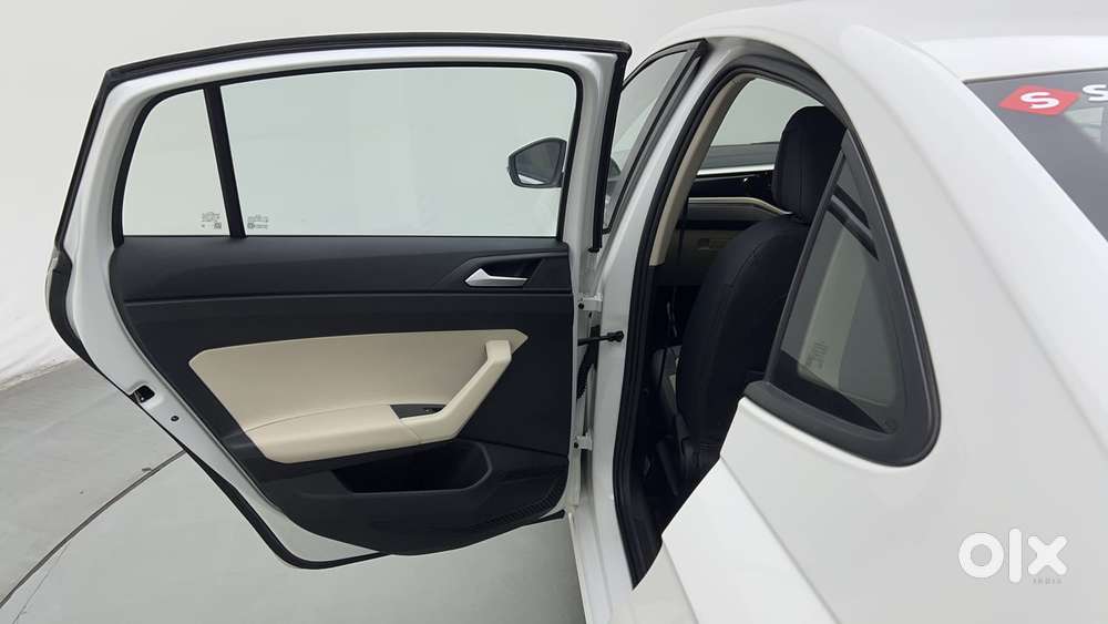 Volkswagen Virtus Highline Plus 1.0 Tsi At, 2022, Petrol