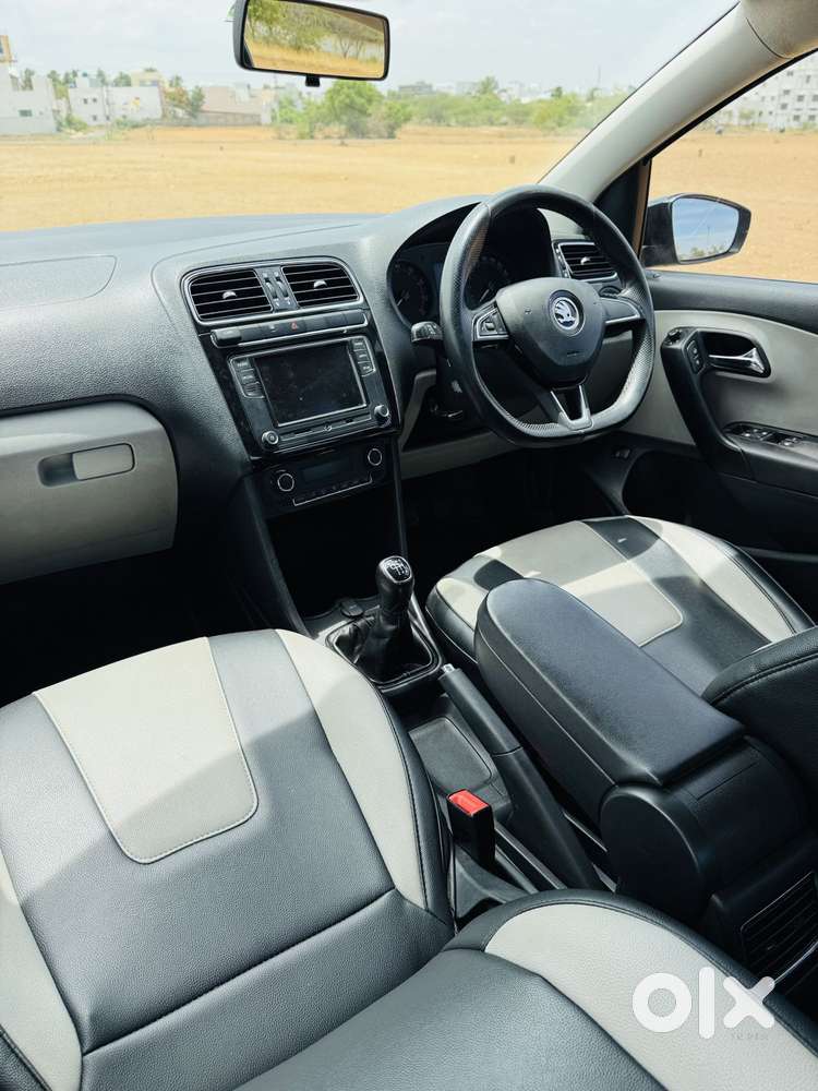 Skoda Rapid 1.0 Tsi Ambition, 2021, Petrol