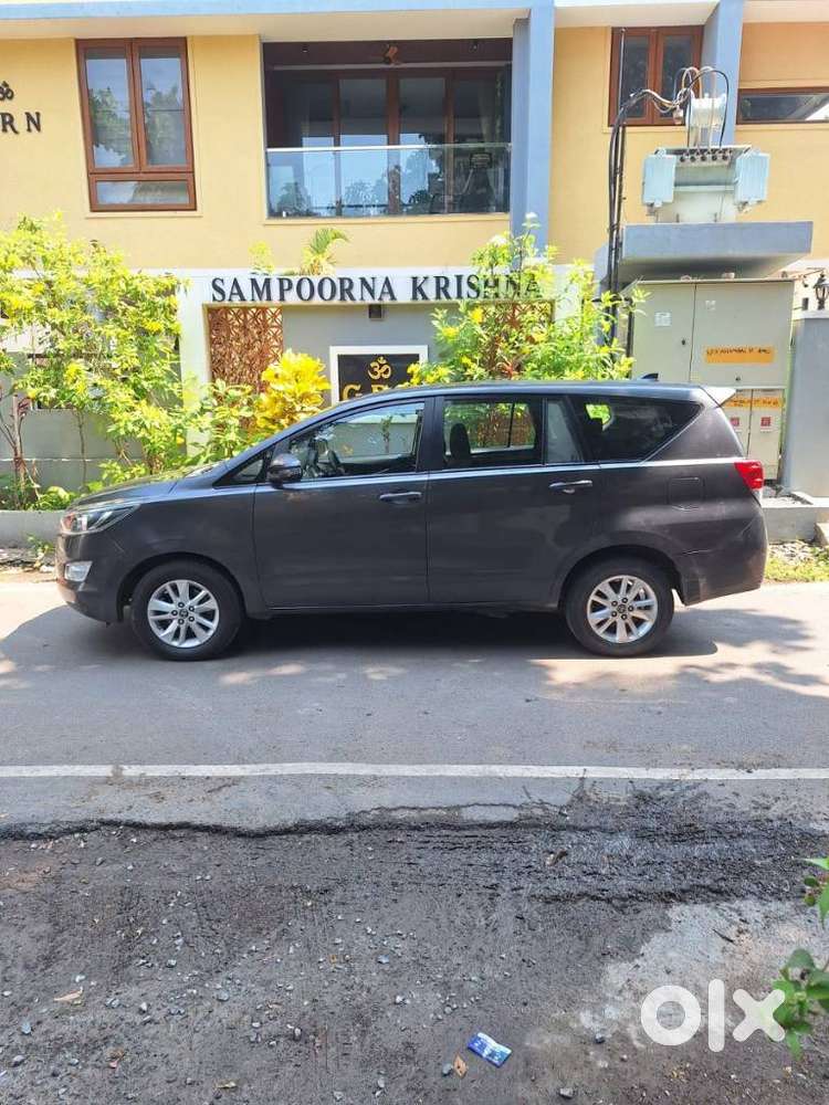 Toyota Innova Crysta 2.4 G Mt 8s, 2018, Diesel