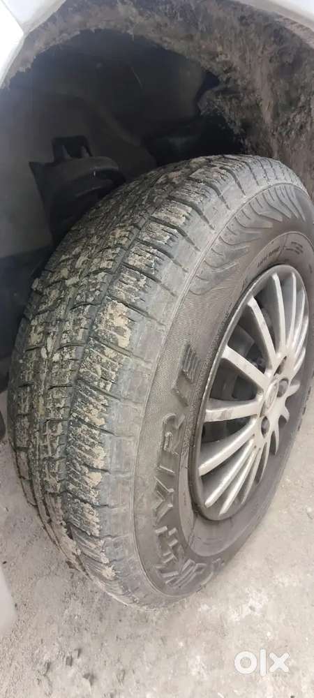 Mahindra Tuv 300 2016 Diesel 141000 Km Driven