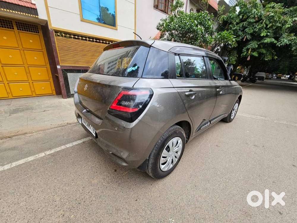 Maruti Suzuki Swift Vxi Optional, 2025, Petrol