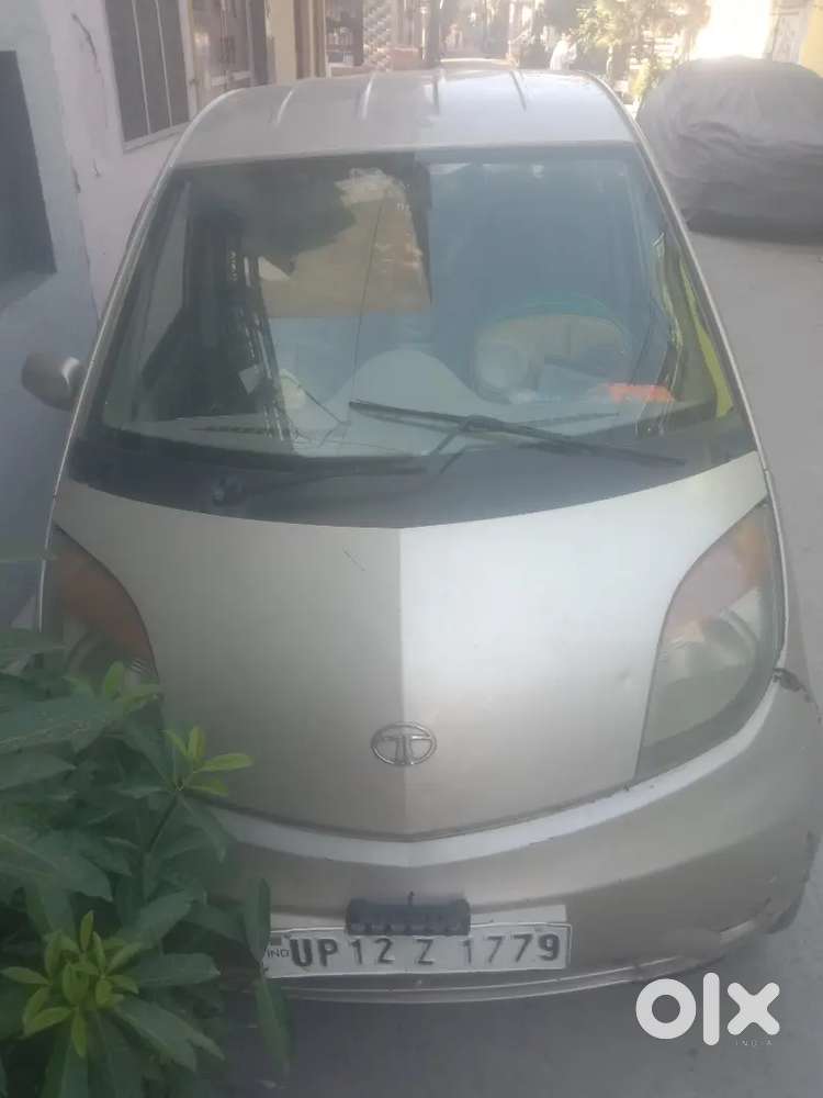 Tata Nano 2011