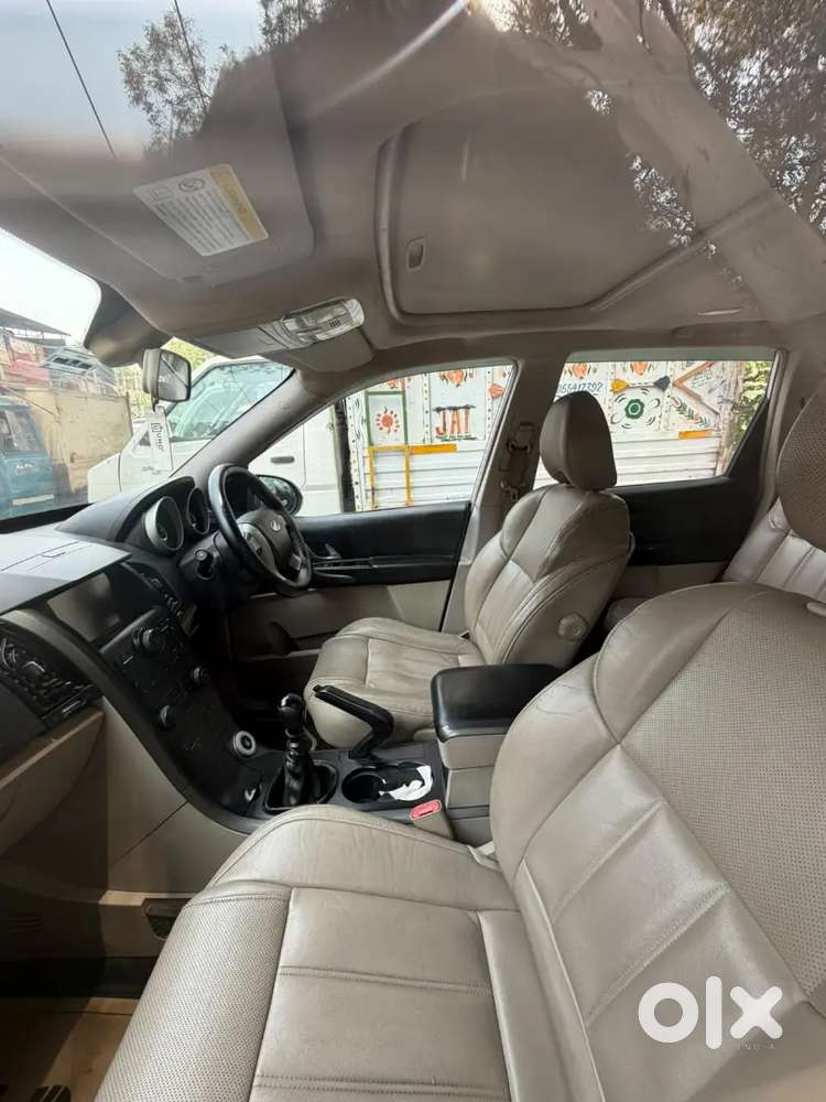 Mahindra Xuv500 2wd 2017