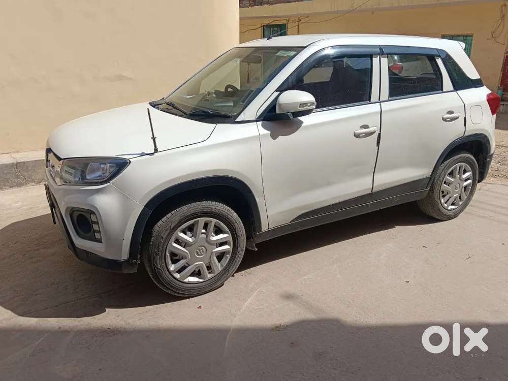 Beezza Lxi 2021 Petrol