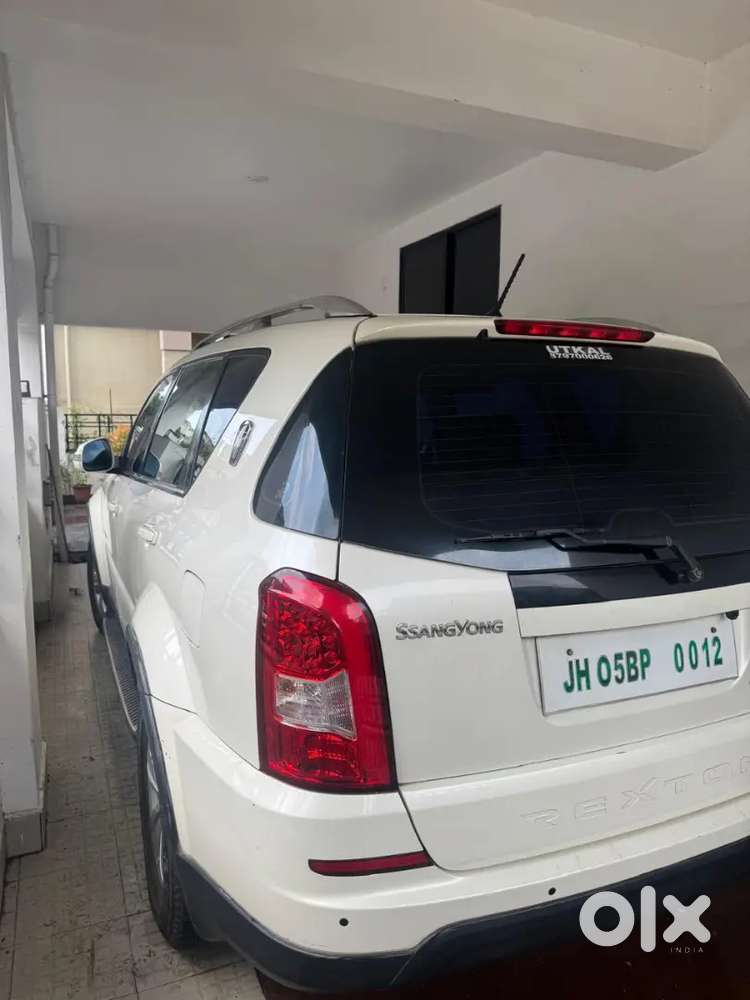 Ssangyong Rexton 2016 Diesel 65000 Km Driven