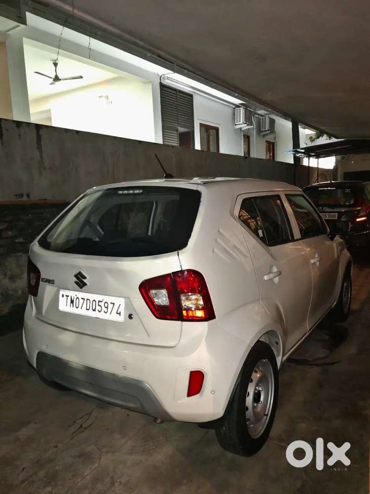 Maruti Suzuki Ignis Sigma 1.2 Petrol Manual