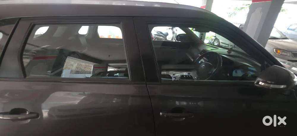 Maruti Vitara Brezza 2020 Zxi +
