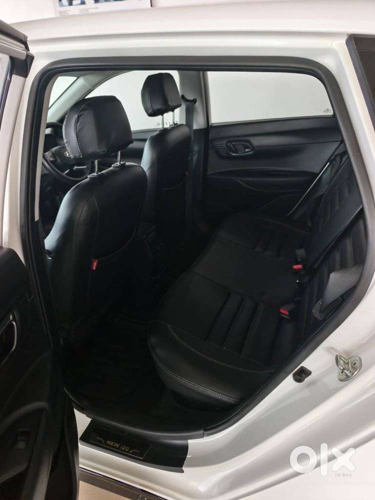 Hyundai Elite I20 Sportz (o) 1.2 Mt, 2023, Petrol