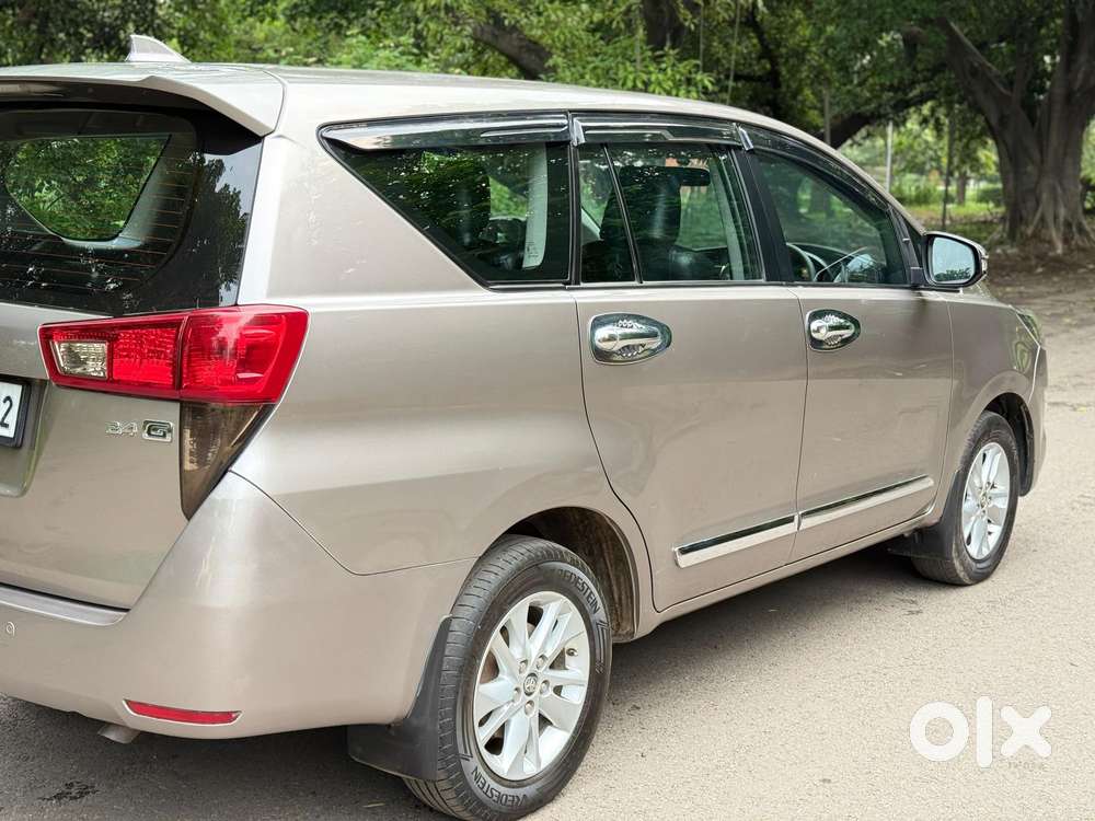 Toyota Innova Crysta 2.4 G Mt, 2018, Diesel