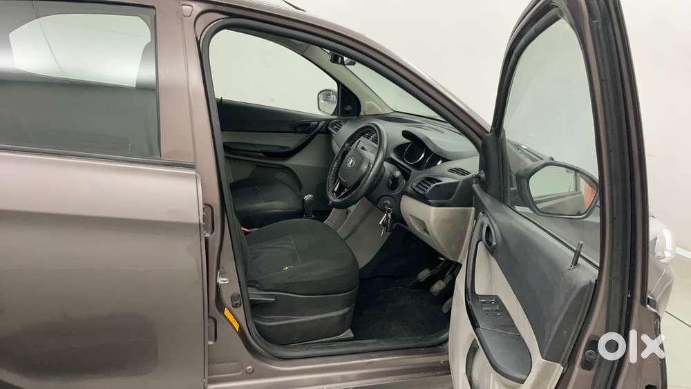 Tata Tiago 1.2 Revotron Xm, 2019, Petrol
