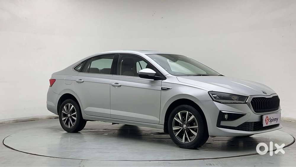 Skoda Slavia Style 1.0l Tsi Mt, 2023, Petrol