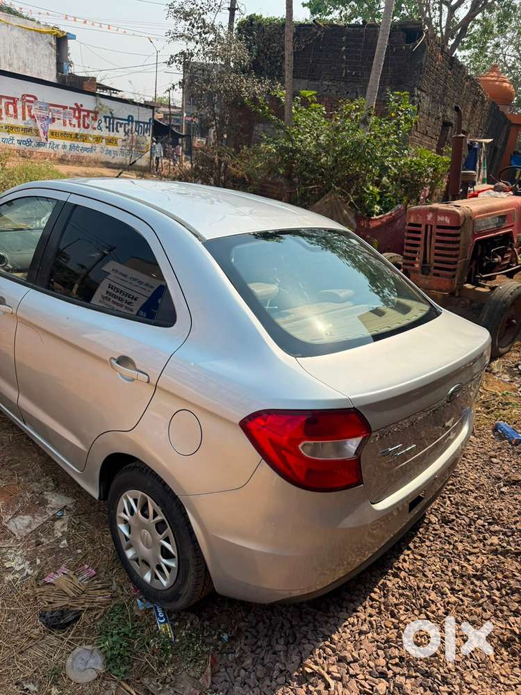 Ford Aspire Titanium Blu 2018