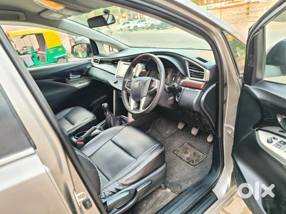 Toyota Innova Crysta 2.4 V 8 Str, 2018, Diesel