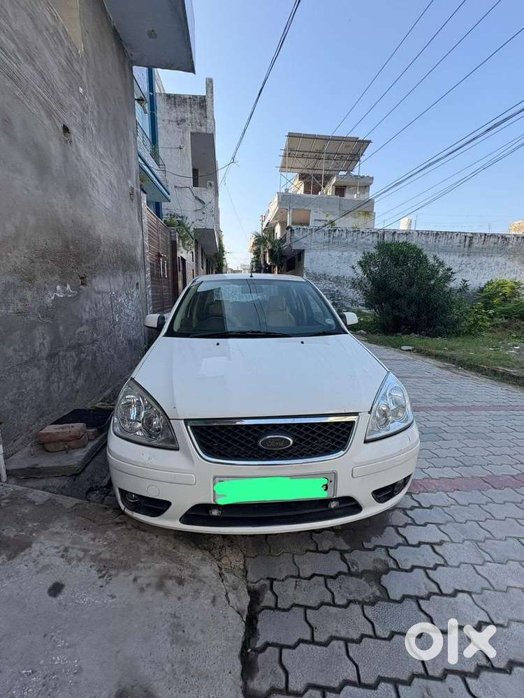 Good Condition Aa Well Maintained Service Done Not Any Problem