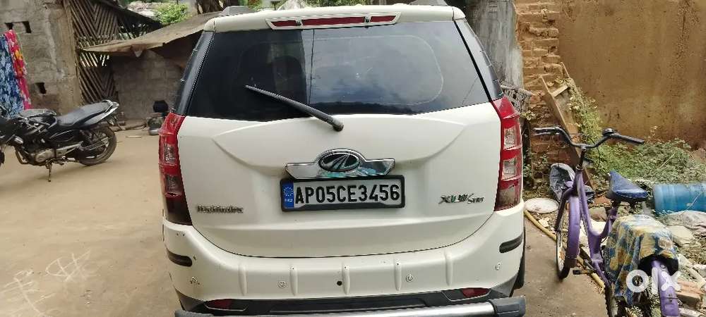 Mahindra Xuv500 2012 Diesel 165000 Km Driven