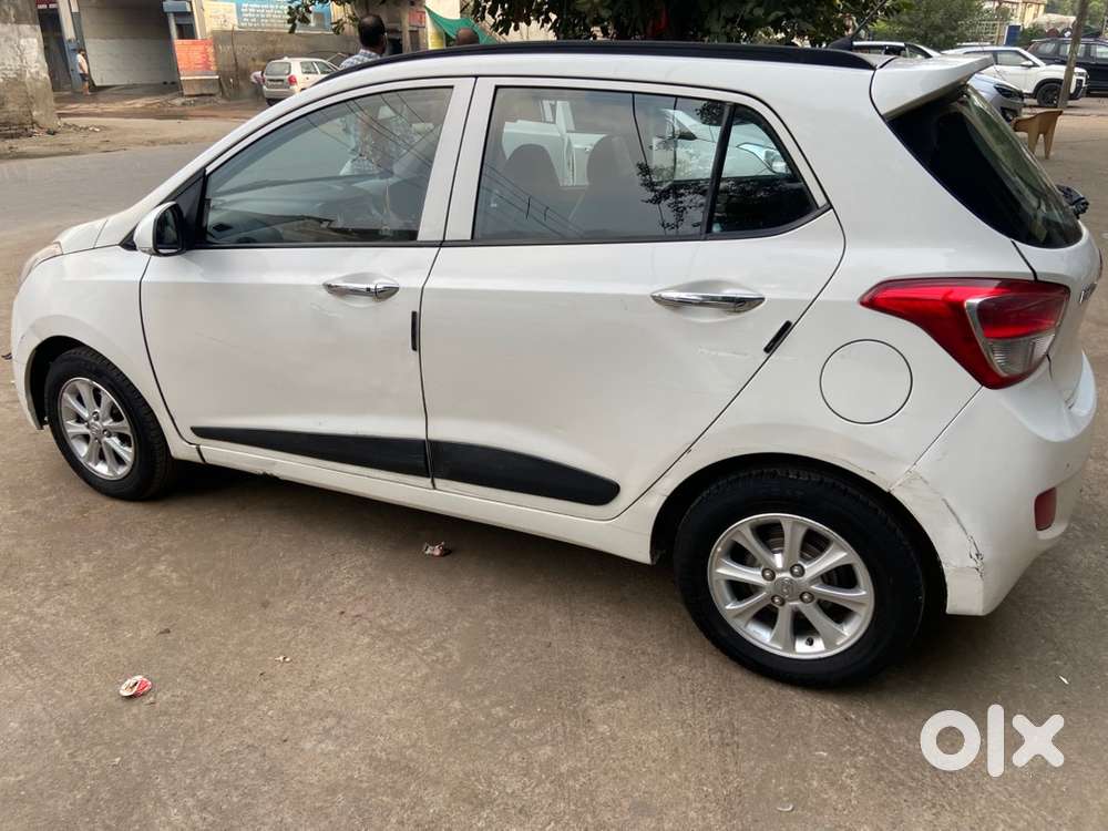 Hyundai Grand I10 2015 Car