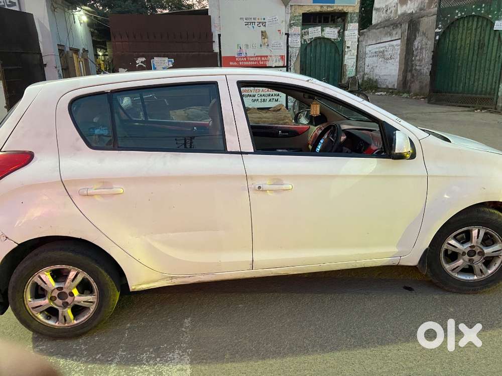 Well Maintained Hyundai I20 Diesel (2011) - 89,000 Km - 2nd Owner