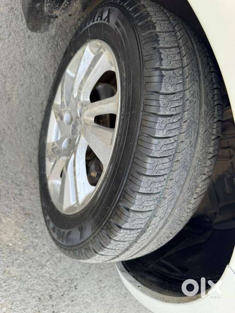 Maruti Suzuki Swift Zxi, 2014, Petrol