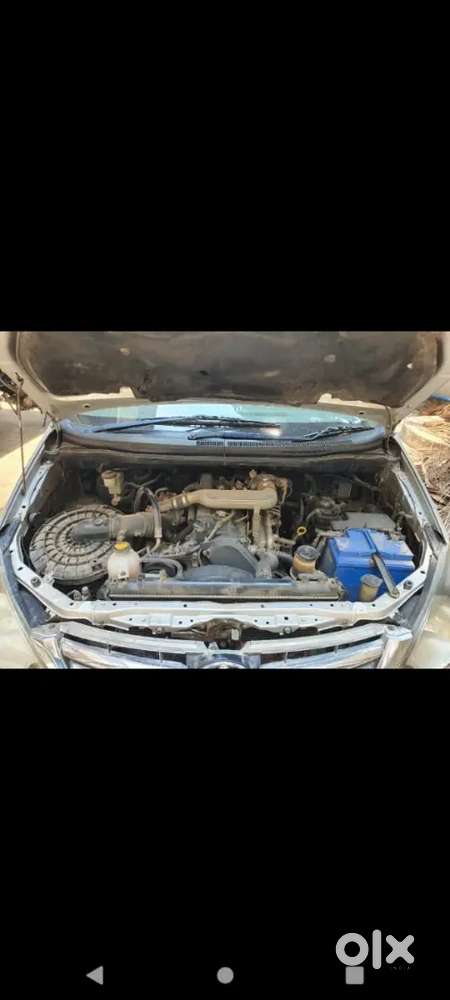 Toyota Innova Hycross 2009 Diesel 185000 Km Driven