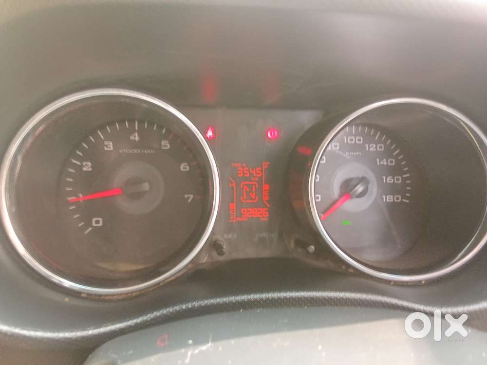 Mahindra Tuv 300 Mhawk100 T8, 2017, Diesel