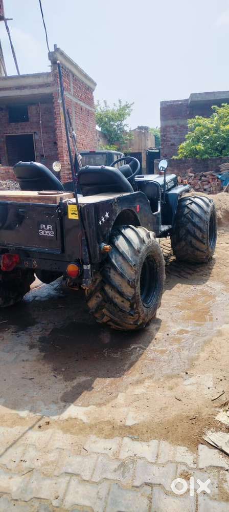 Mahindra Jeep 1974