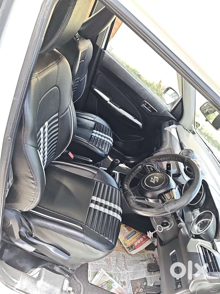 Maruti Suzuki Swift Vxi + Manual, 2023, Petrol