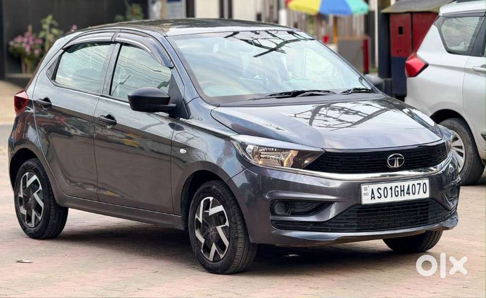 Tata Tiago 1.05 Revotorq Xm, 2025, Petrol