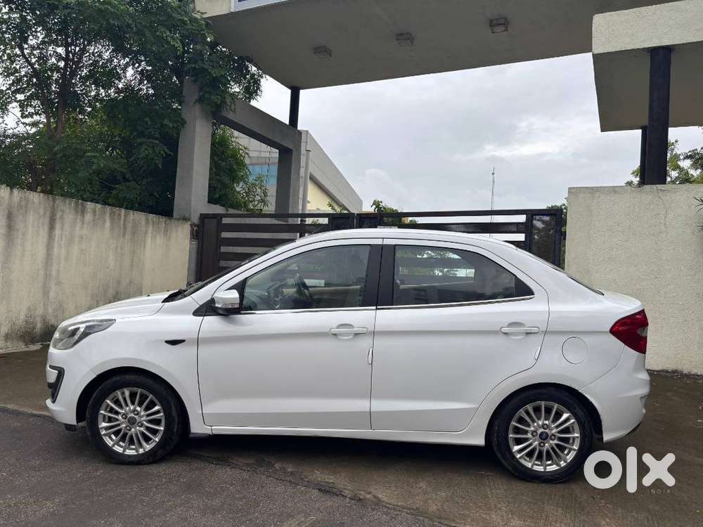 Ford Figo Aspire Petrol+ 3rd Party Cng Fitted. Manual - Transmission.