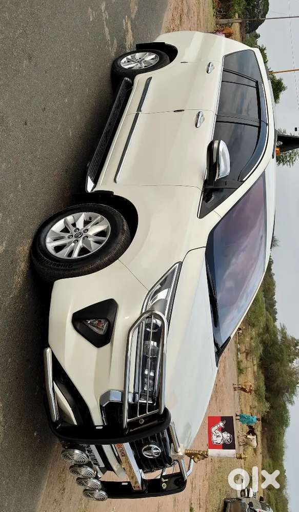 Toyota Innova Crysta Vx 2017 Diesel Mt