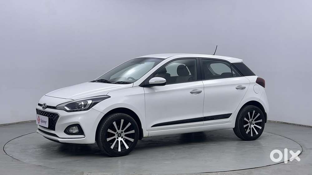 Hyundai Elite I20 1.2 Asta (o) Cvt, 2019, Petrol