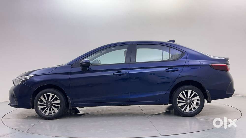 Honda City 1.5 V Mt, 2023, Petrol