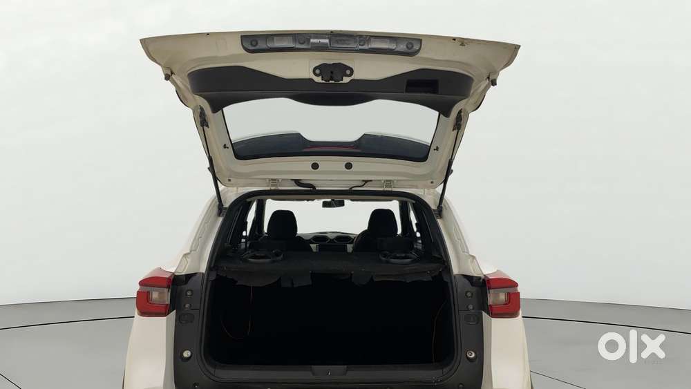 Nissan Magnite 1.0 Xe, 2021, Petrol
