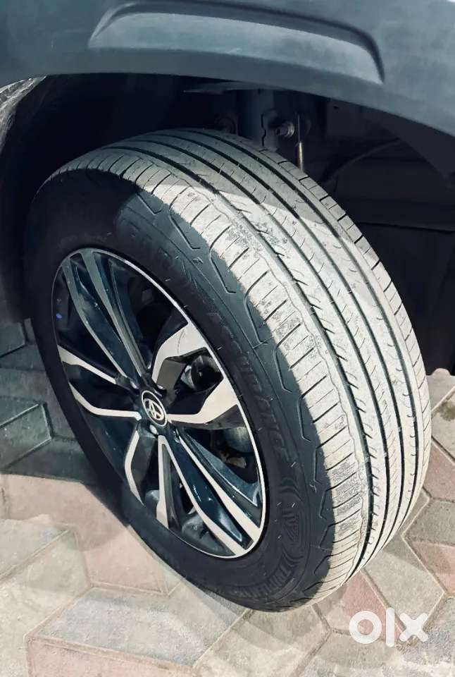 Toyota Urban Cruiser Taisor V 1.0 Petrol At, 2024, Petrol