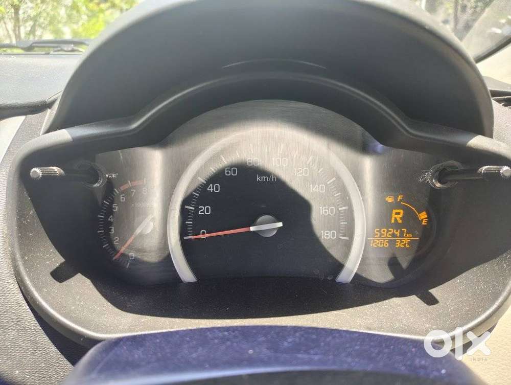 Maruti Suzuki Celerio Zxi Amt, 2017, Petrol