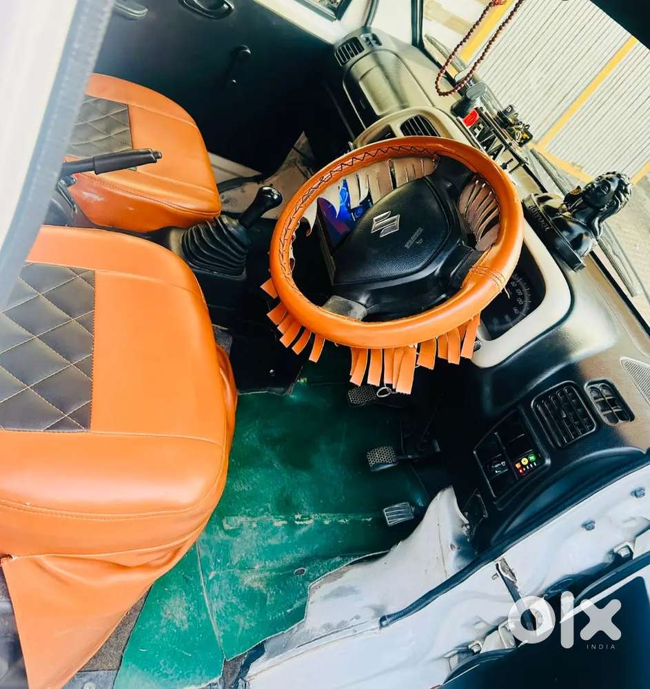 Maruti Suzuki Eeco 2022 Cng & Hybrids 70000 Km Driven